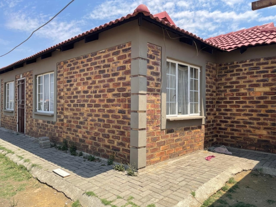 3 Bedroom Property for Sale in Seraleng North West